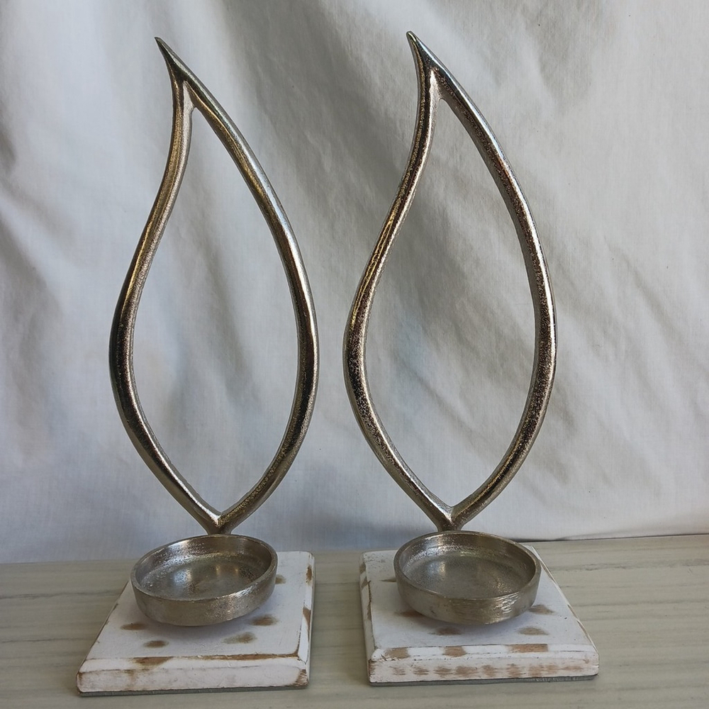 Old East Main Co Metal Wood Candle Holder Flame Shaped